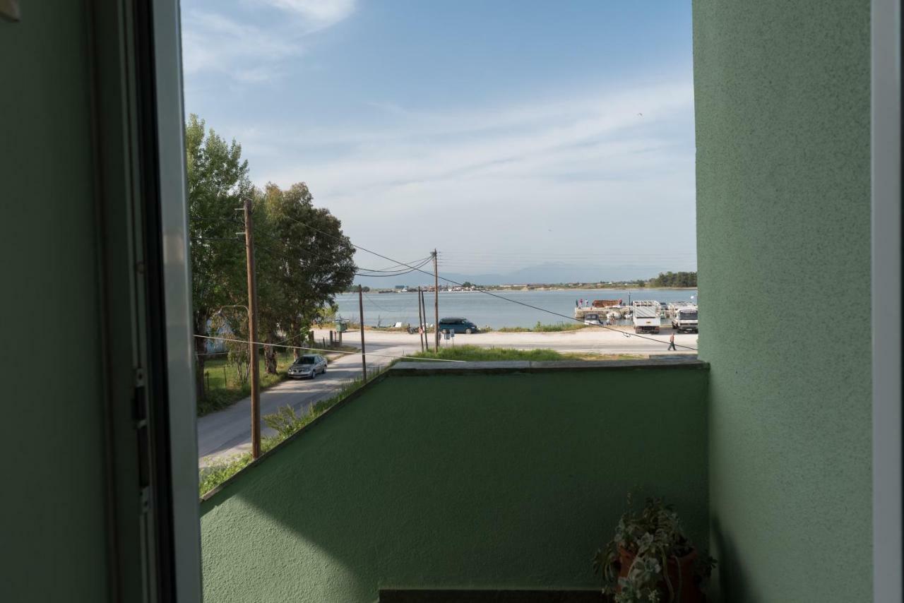 Zak Apartments Keramotí Esterno foto